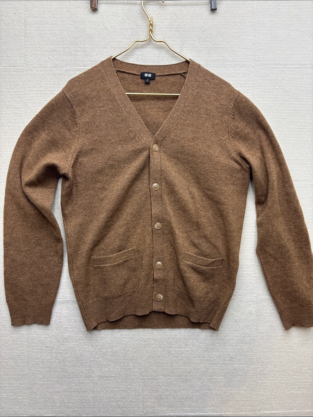 Uniqlo | medium Brown V-Neck Button-Up Cardigan wool
